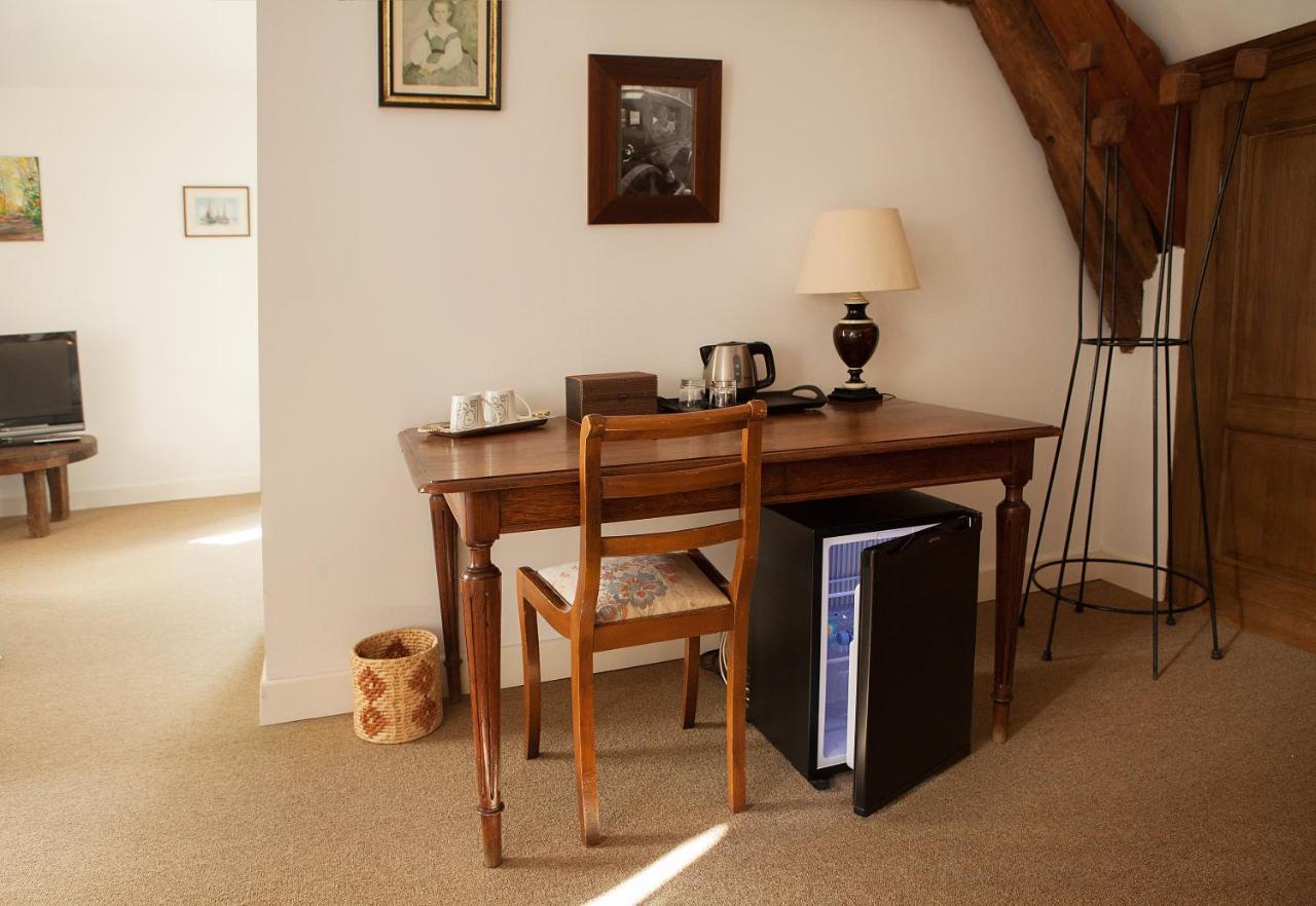 A La Bergerie Bed and Breakfast Honfleur Exteriör bild